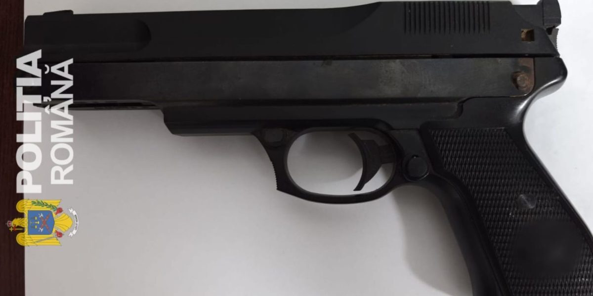 Bărbat cu pistol pe străzile Ploieștiului, prins la 36 de ani