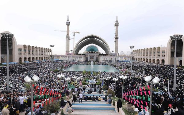 Iran: Doliu de șase zile pentru Khamenei, la 4 luni de la moarte
