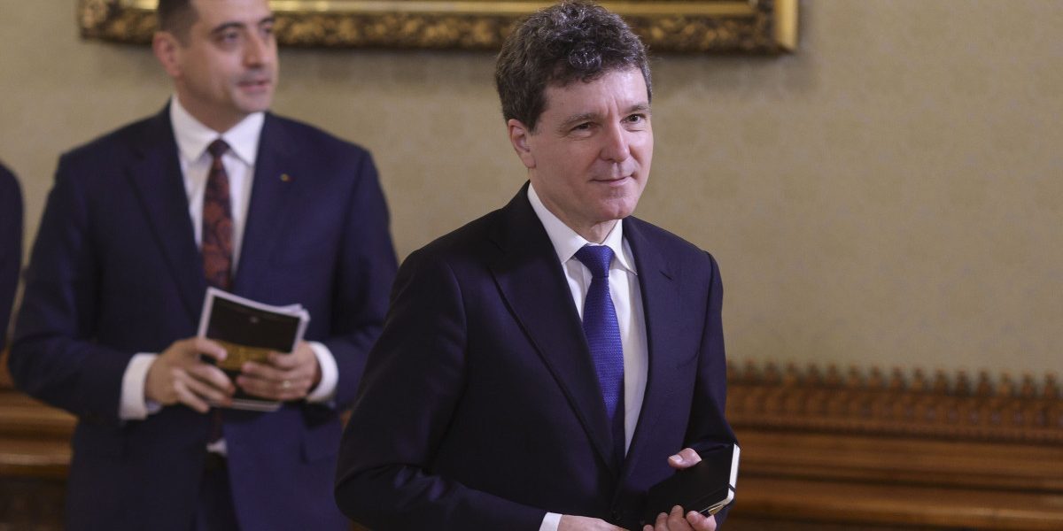 Cotroceni dezminte: Simion și Nicușor Dan, nicio întâlnire