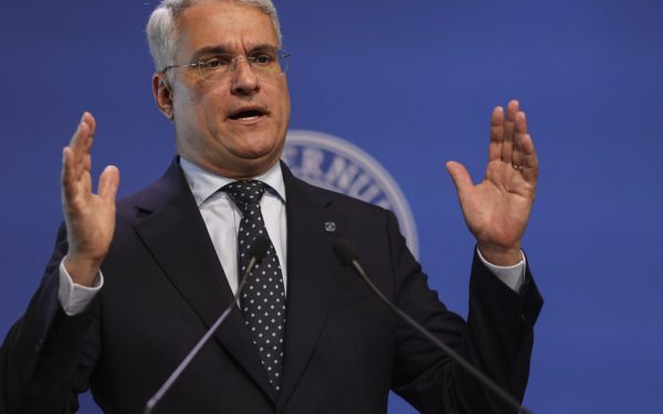 Pîslaru despre DIICOT: Viața a sute de oameni, subiect de glumă?