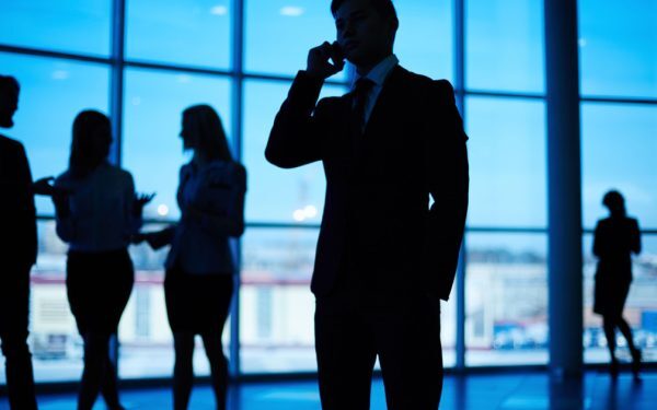 90% din telefoanele românești localizează rapid apeluri 112