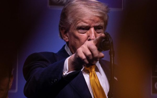 Trump dă milioane victimelor misteriosului „S romului Havana”