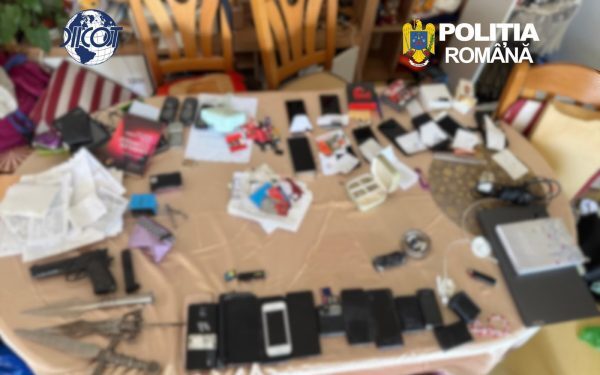 DIICOT demască 5000 anunțuri false: 30 victime, 800.000 euro pierduți