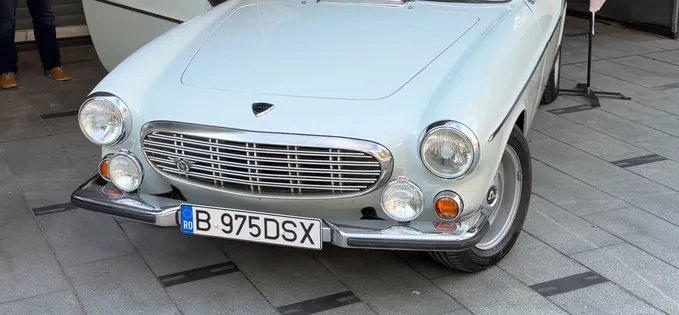 Volvo de colecție de senzație, o bijuterie pe roți