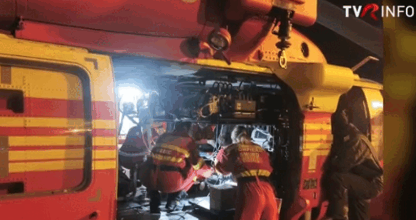 Tânără de 18 ani: Salvare în Black Hawk, cu sistem ECMO