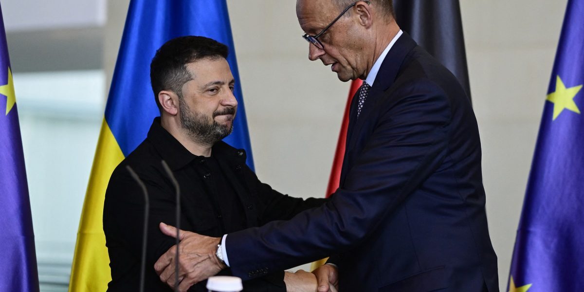 Zelenski și Merz: Prioritate rachetele Patriot pentru Ucraina
