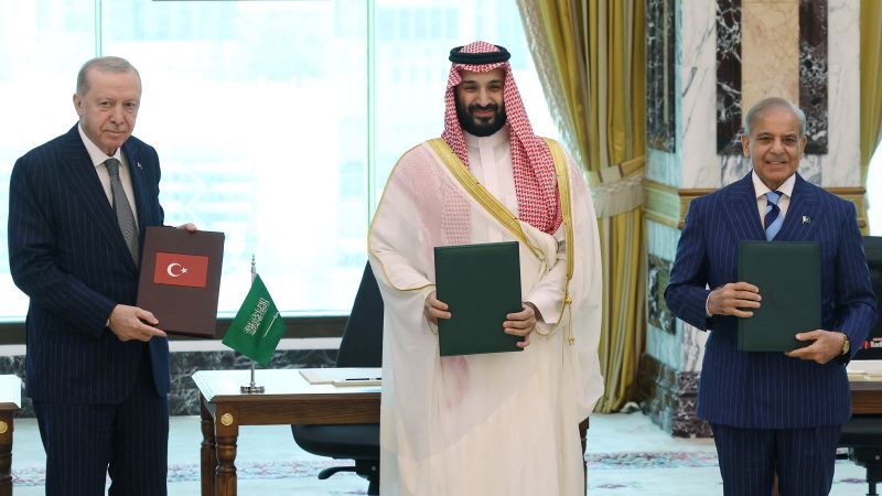 Arabia Saudită: Tensiuni pe front, aliați militari invitați în joc