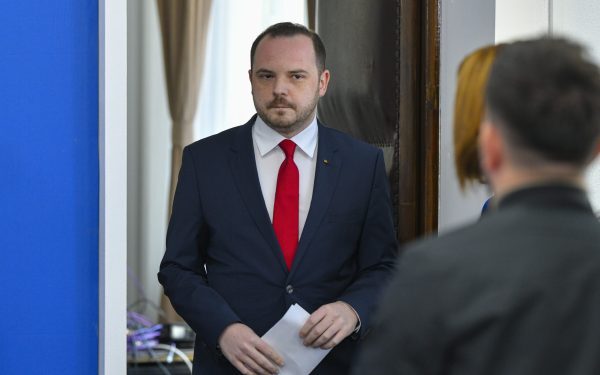 Rogobete, după atacul din Cluj: Minciuna, chiar și de-un milion de ori, rămâne minciună