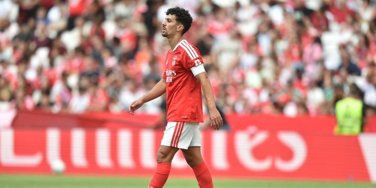 Benfica, pe muchie de cuțit: Titularii pentru duelul cu Hearts