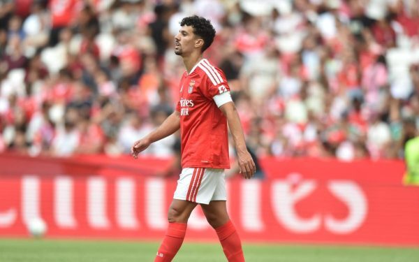 Benfica, pe muchie de cuțit: Titularii pentru duelul cu Hearts