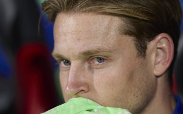 De Jong a refuzat Barcelona: O lovitură pe piața transferurilor