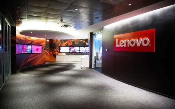 Lenovo, creștere istorică: Inteligența hibridă mută munții