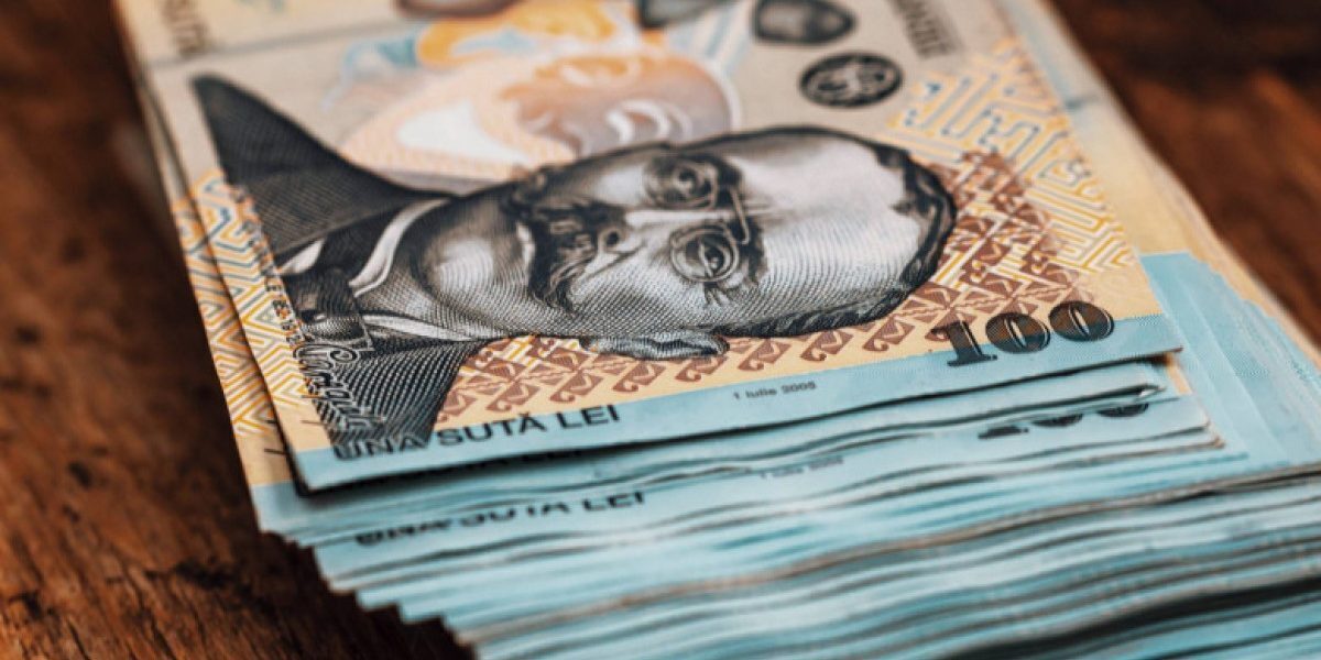 Om de afaceri, judecat pentru evaziune la pensii și sănătate
