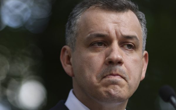 Tomac: Dialog intens va genera majoritate parlamentară