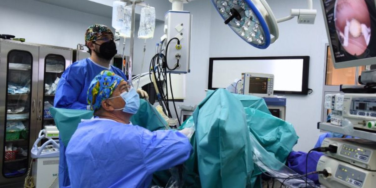Bărbat blocat urinar: tratament dureros în spital