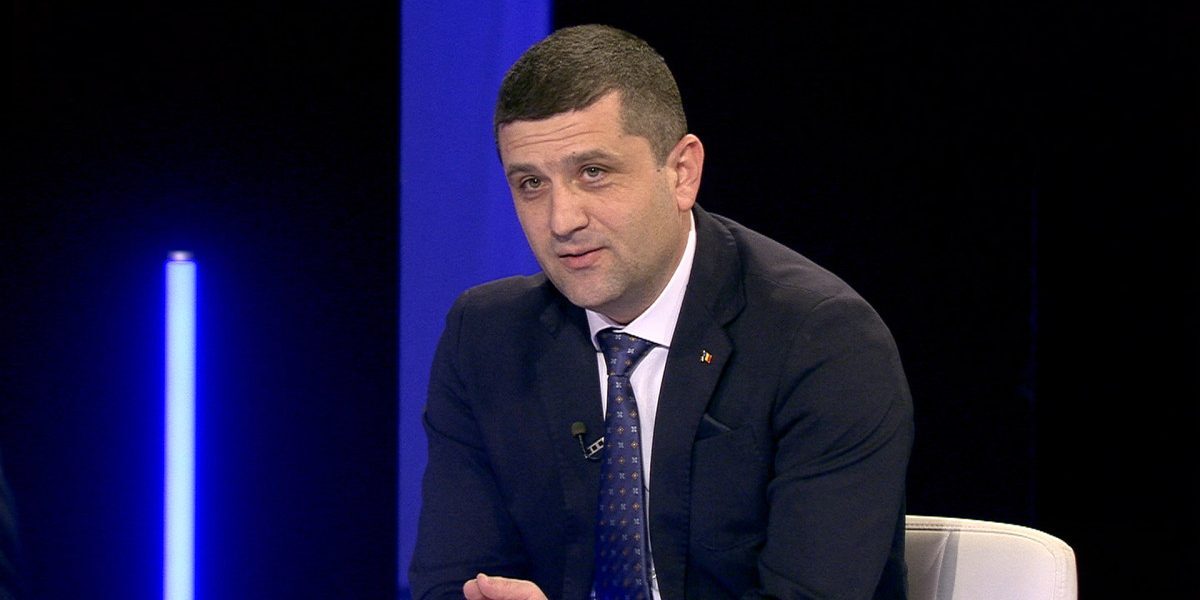 Protest masiv anti-Grindeanu: Miruță, atac dur la ministru