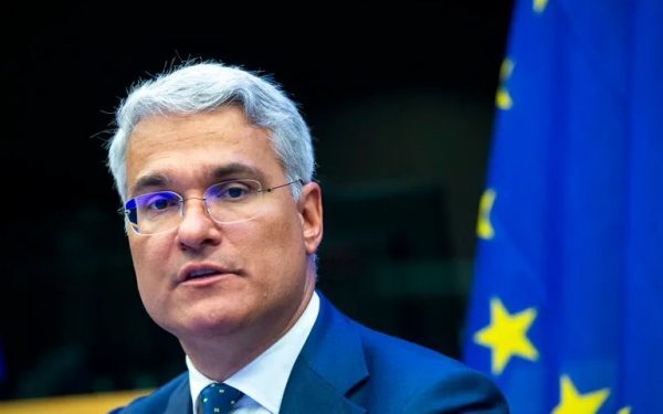 România cere 3 miliarde de euro: Bani pe borcan din PNRR