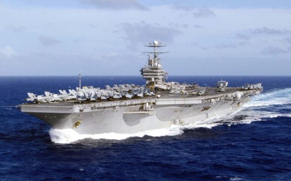 Tensiuni pe USS Abraham Lincoln: Echipaj, lunile pe mare i-au împins la gesturi extreme