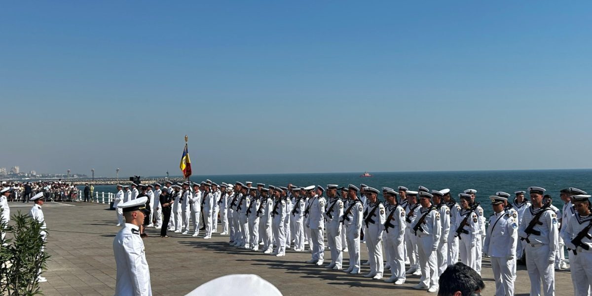 Ziua Marinei Române: Defilări, expoziții și concerte la 124 de ani