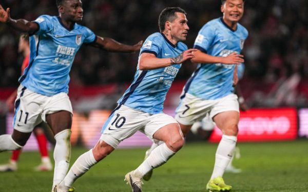 Stanciu, erou în China: gol de artă în Asia