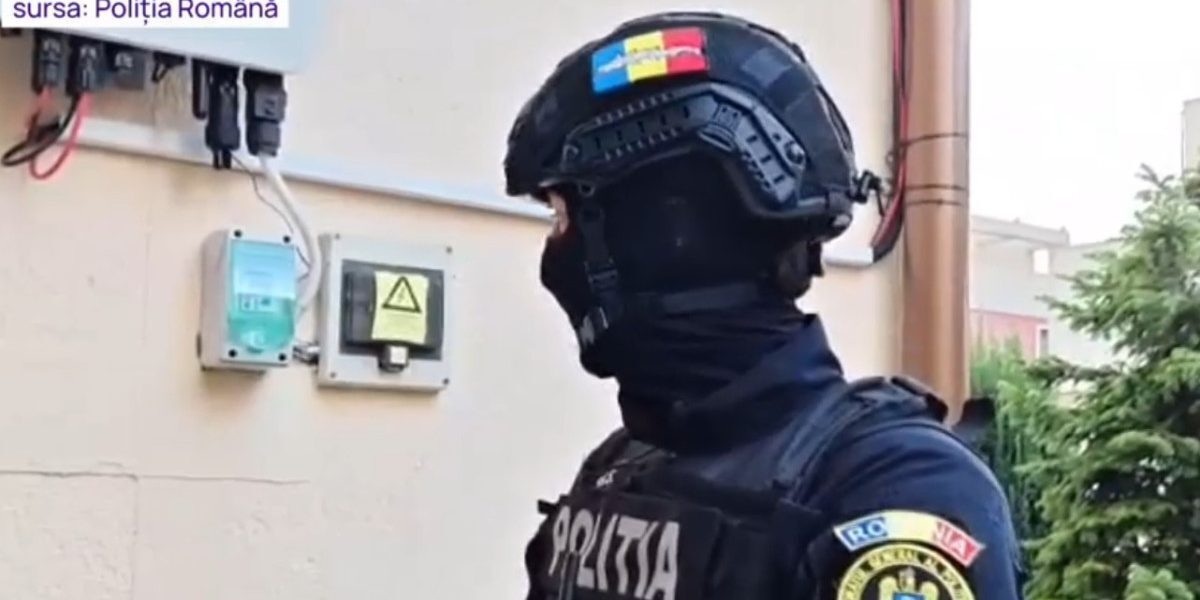 Rectorul Ovidius, reținut în dosarul de proxenetism