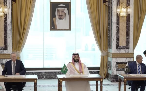 Arabia, Turcia, Pakistan: Acord militar, nu nuclear