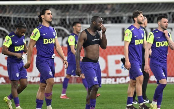 Șumudică-n Dacie: Pancu umilit, un fotbalist scump plătit