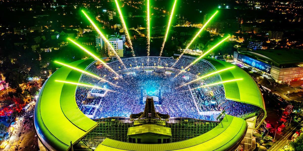 Untold: 120.000 de fani la Cluj în prima zi. Imagini spectaculoase
