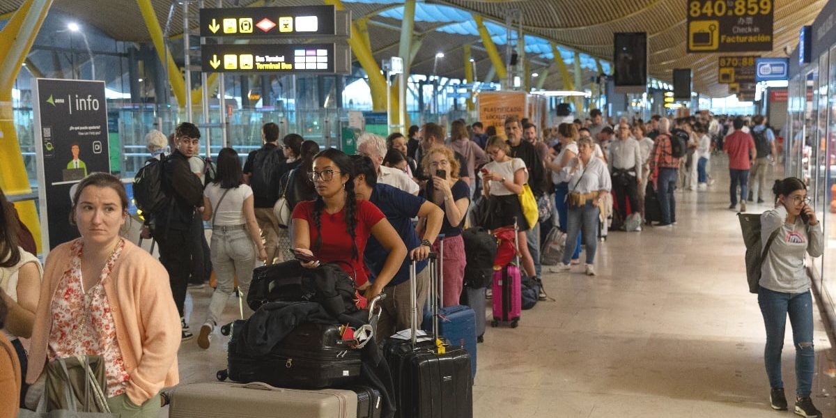 Ceauta: Migranții, verificați de Spania. Ce s-a întâmplat