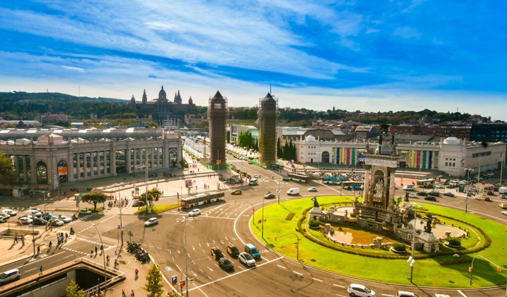 Duch (Catalonia): Dubla cetățenie pentru români, o revendicare firească