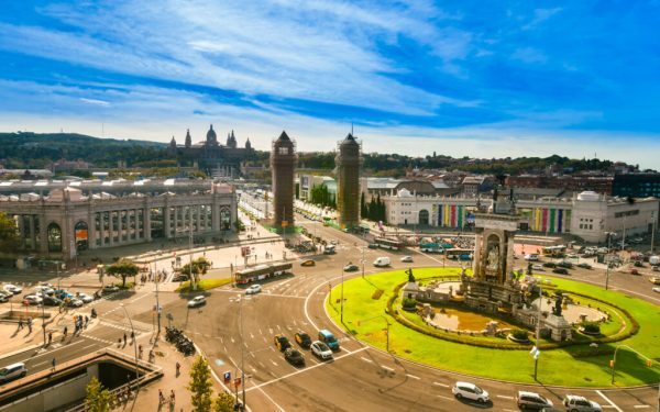 Duch (Catalonia): Dubla cetățenie pentru români, o revendicare firească