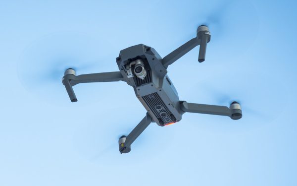 SUA interzice drone LiDAR: Vânzări retroactiv vizate de noi reguli FCC