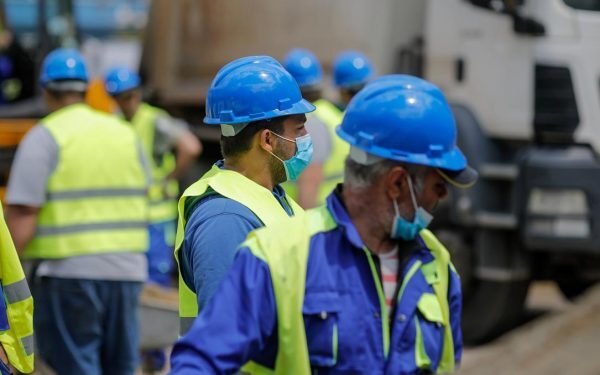 Platforma pentru muncitorii străini, oficial deschisă în România