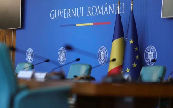 Bolojan: Tehnocrați doar dacă PNL dă premierul