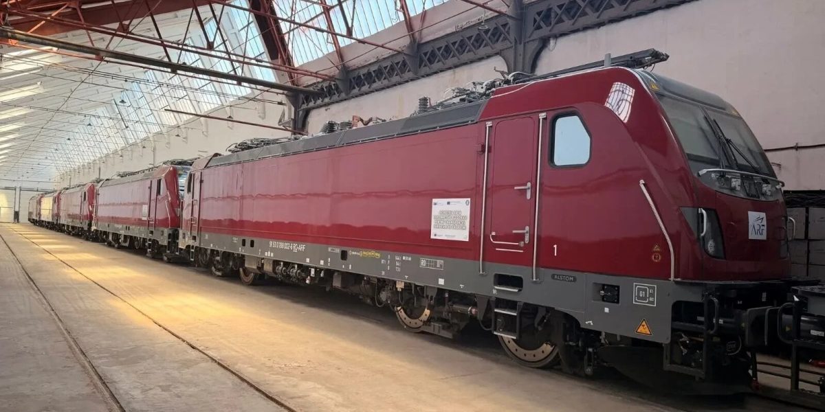 Locomotive de 90 mil € blocate: ETCS le ține pe loc