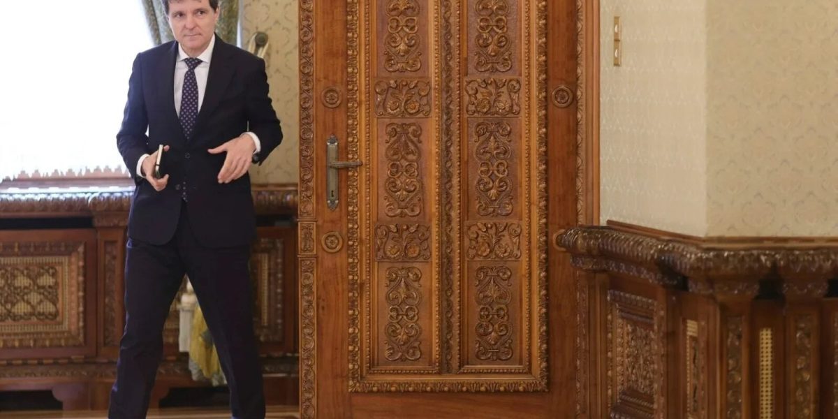 Cotroceni: Nicușor Dan și partidele, negocieri decisive pentru Legea salarizării