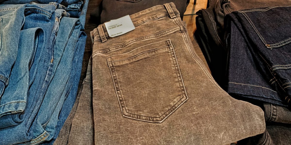 „Pantalonii morții” fac victime. Pericolul modei largi explicat