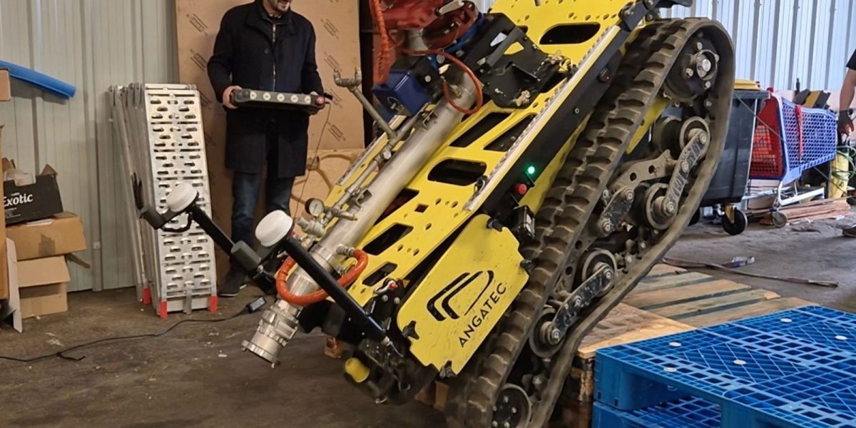 București: Robot românesc ce doboară drone și stinge incendii