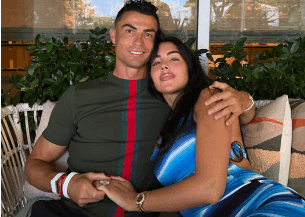 Ronaldo și Georgina: Nuntă ratată, coadă de 2.000 de oameni