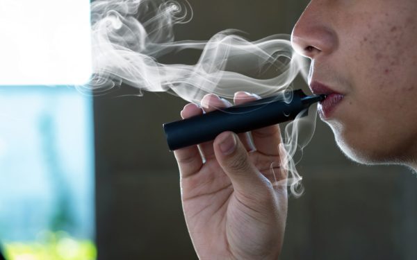 Vapatul: Pericolul ascuns pentru ochi, îți afectează vederea