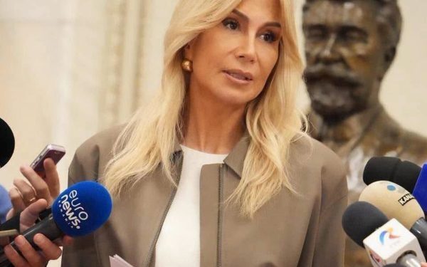 Turcan, atac dur la ministrul Culturii: Conflict cât clădirea ministerului