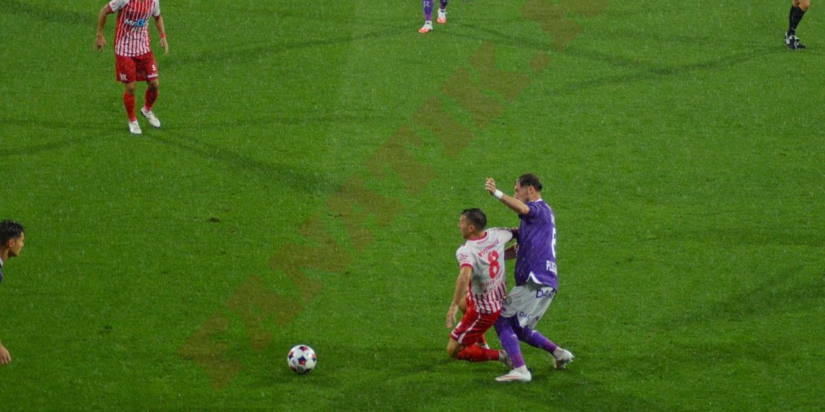 UTA – Rapid: Ploaie, accidentare și 0-0 în SuperLigă