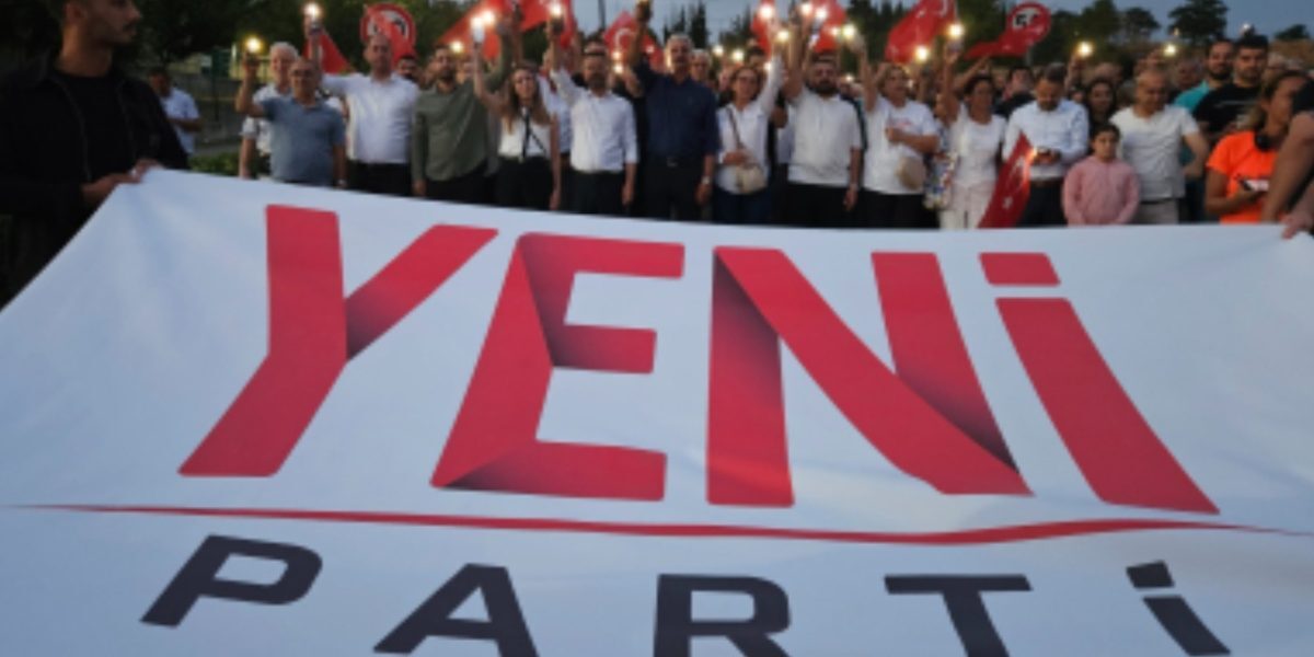 Demisie din CHP: Trece la Noul Partid