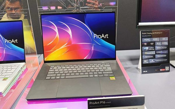 Asus își dezvăluie noile laptopuri în Berlin