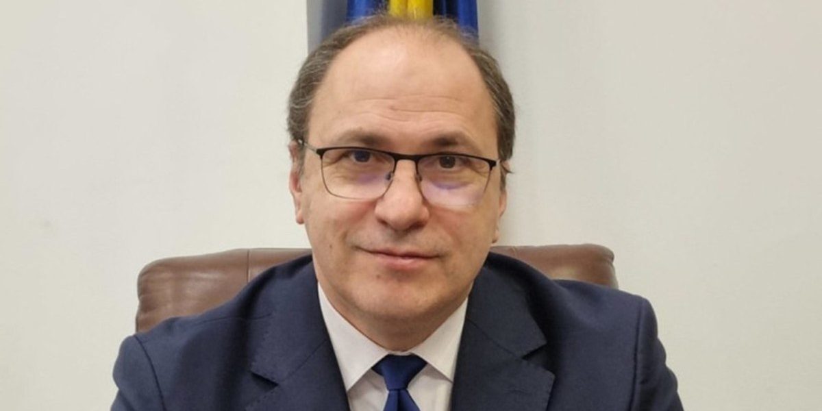 Școala fiului ministrului: legea, încălcată. De ce contează numărul de elevi