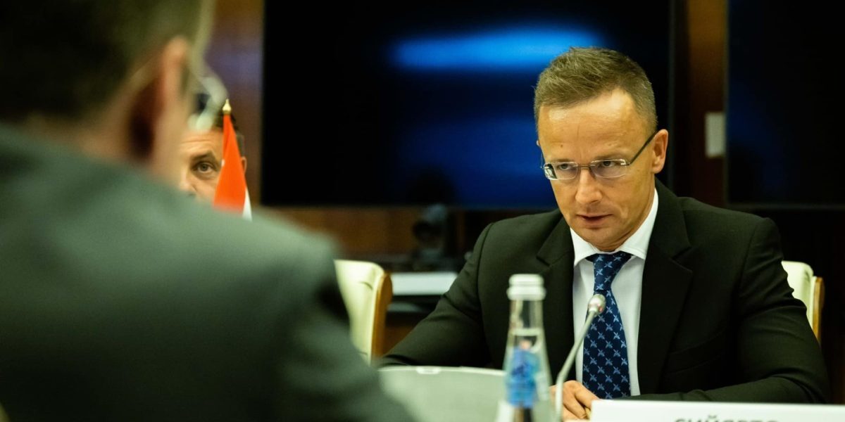 Szijjarto, sub lupa Parlamentului: Noul job la chinezii BYD, anchetat
