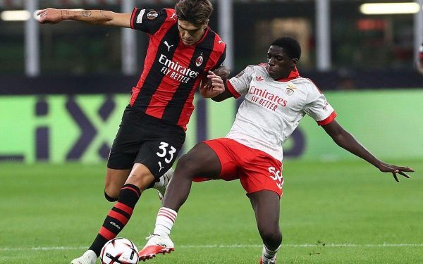 Benfica bate Milan, „călăul” Craiovei se face de râs în Europa