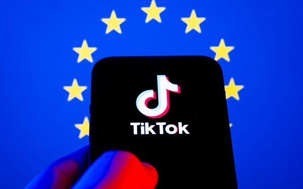 TikTok, Instagram: UE impune vârstă minimă. Vine KIDS Act
