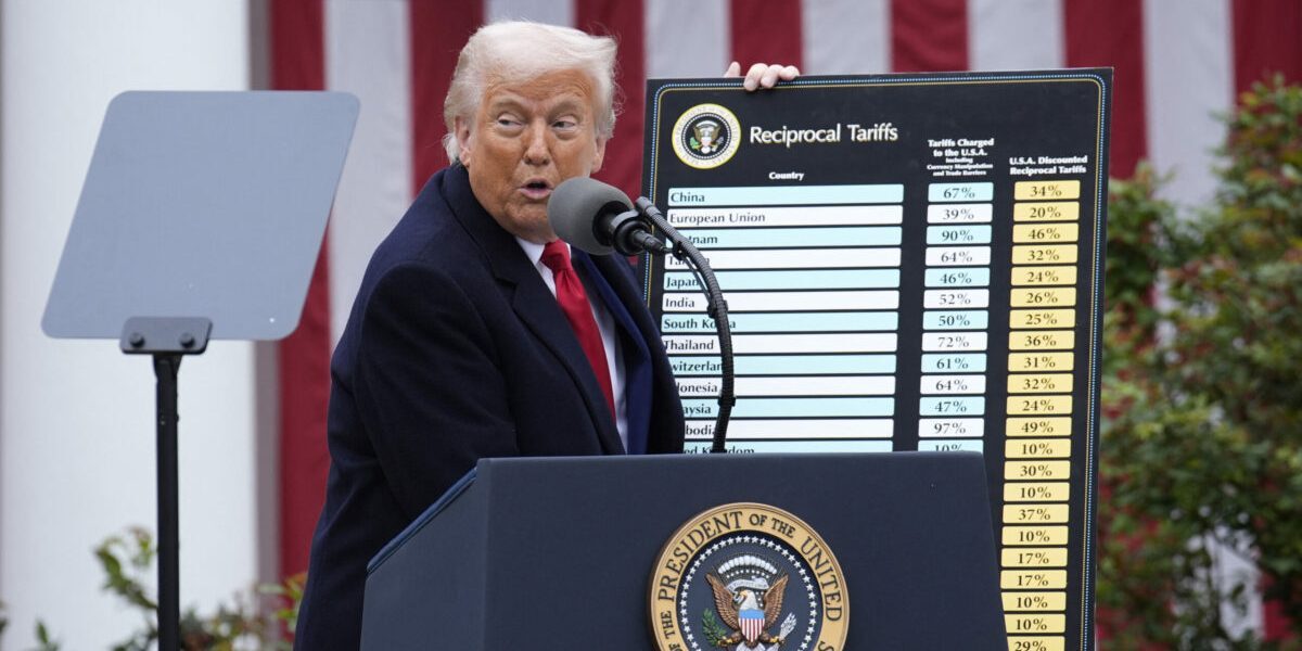 Trump elimină taxele pentru whisky-ul irlandez
