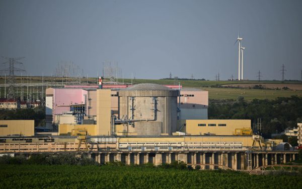 Cernavodă, fără curent: Nu e apă suficientă pentru CNE